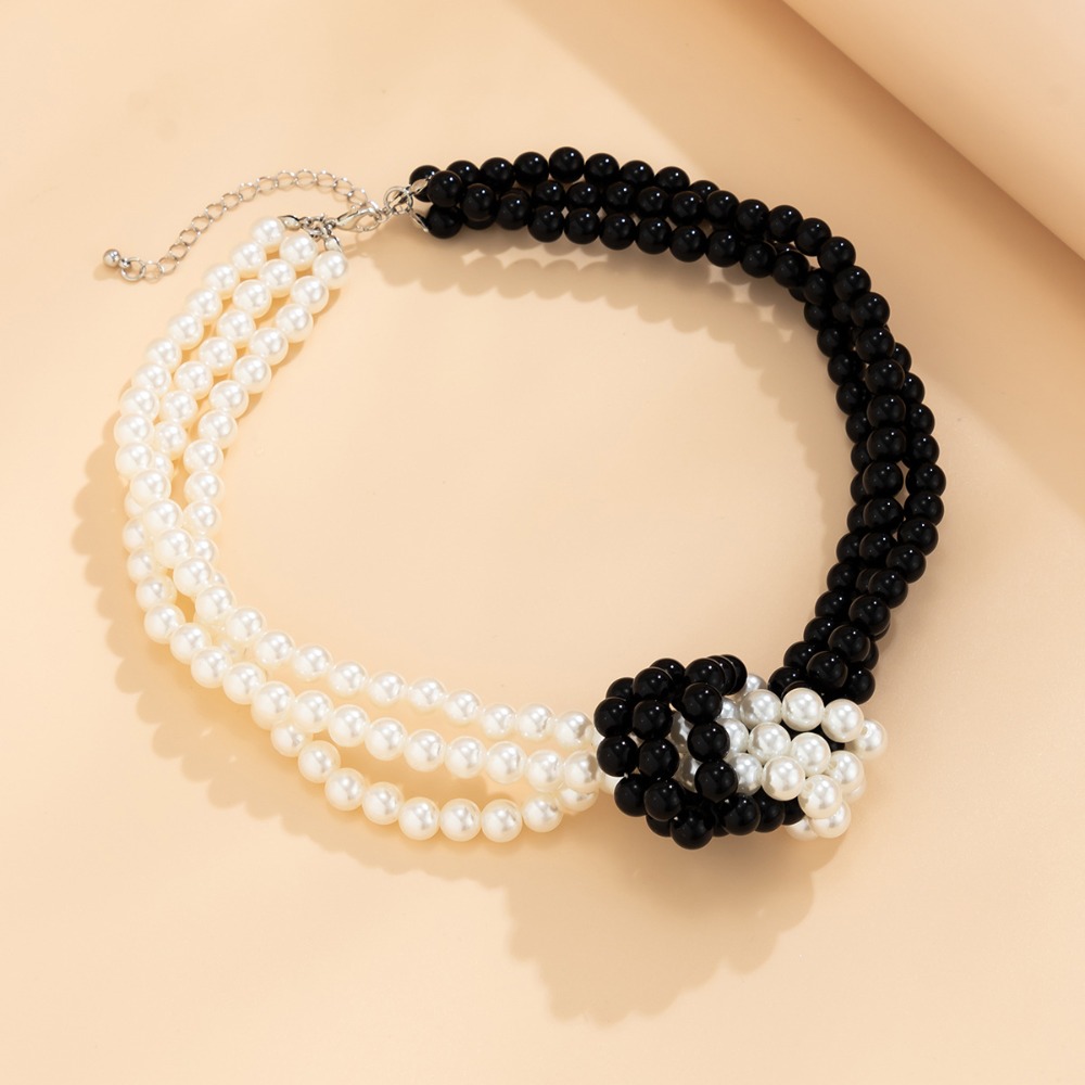 قلادة عصرية بتصميم عتيق باللون - مراجعة Pearl Choker Necklace Vintage وسعره