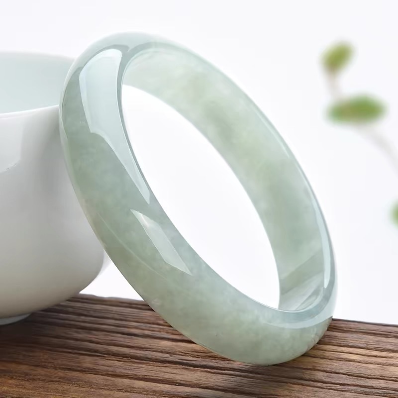 سوار من منجم ميانمار القديم، ي - مراجعة Bracelets وسعره